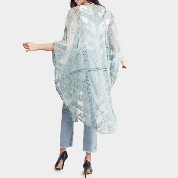 Ponchos/Coverups - Picture 6 of 8